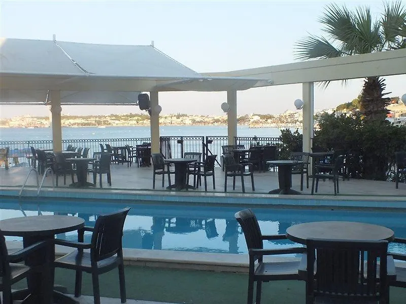Tuntas Beach Hotel Altinkum Didim 3*,