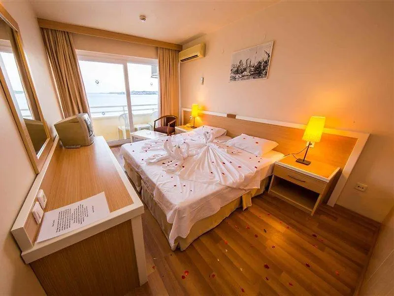 Tuntas Beach Hotel Altinkum Didim