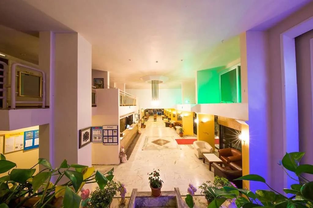 Tuntas Beach Hotel Altinkum Didim 3*,  Türkiye