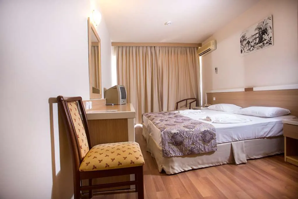 ***  Tuntas Beach Hotel Altinkum Didim Turquie