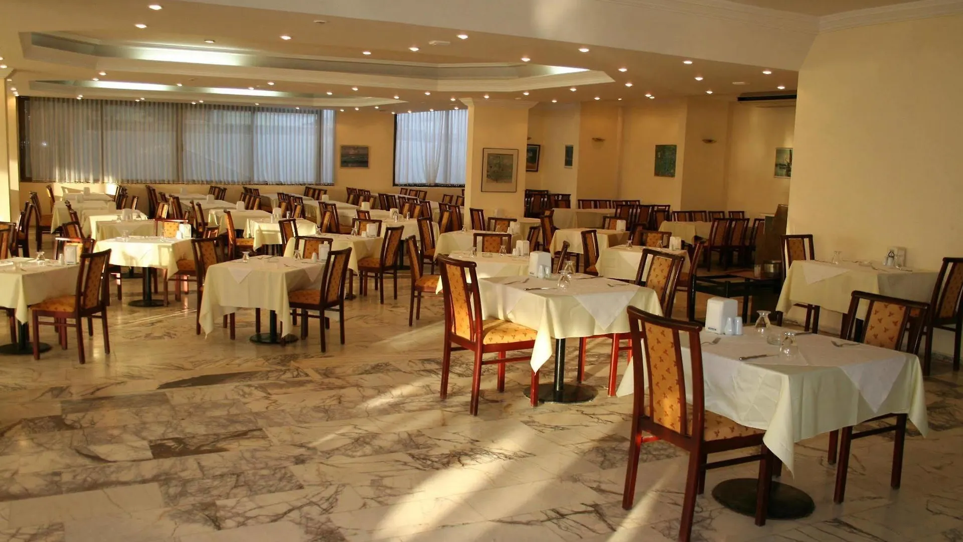 Tuntas Beach Hotel Altinkum Didim